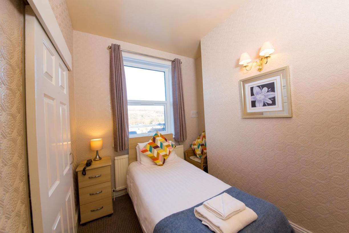 Dalesgate Hotel - Self Check In Keighley Zimmer foto